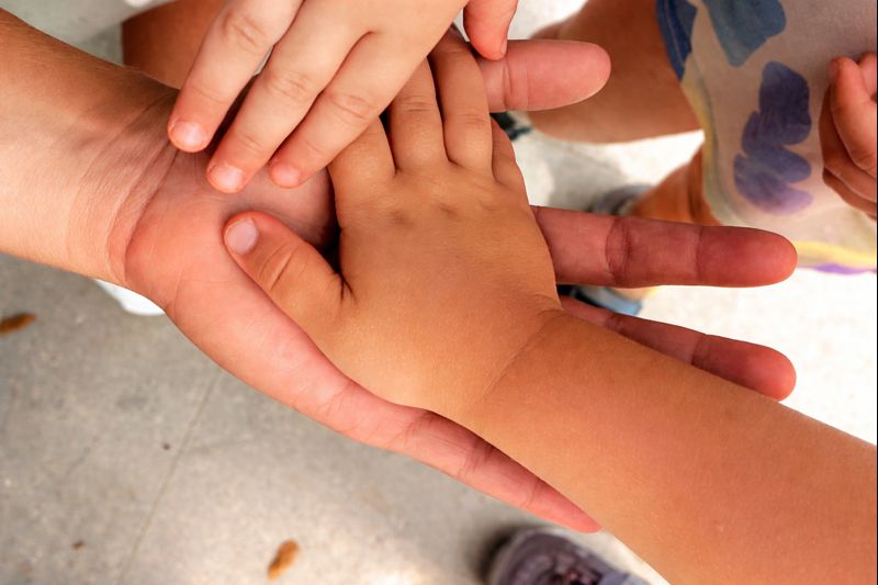 No basta con no maltratar: el desarrollo no nace del&nbsp;mínimo